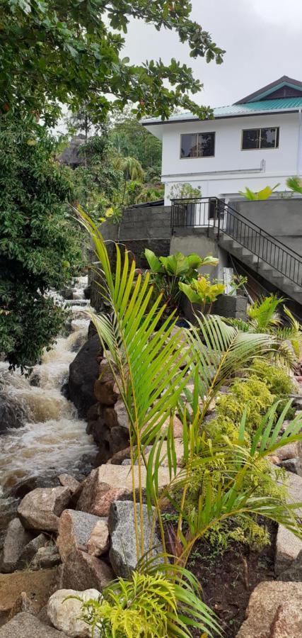 Riverside Mount Simpson - Seychelles Island โบวาลง ภายนอก รูปภาพ