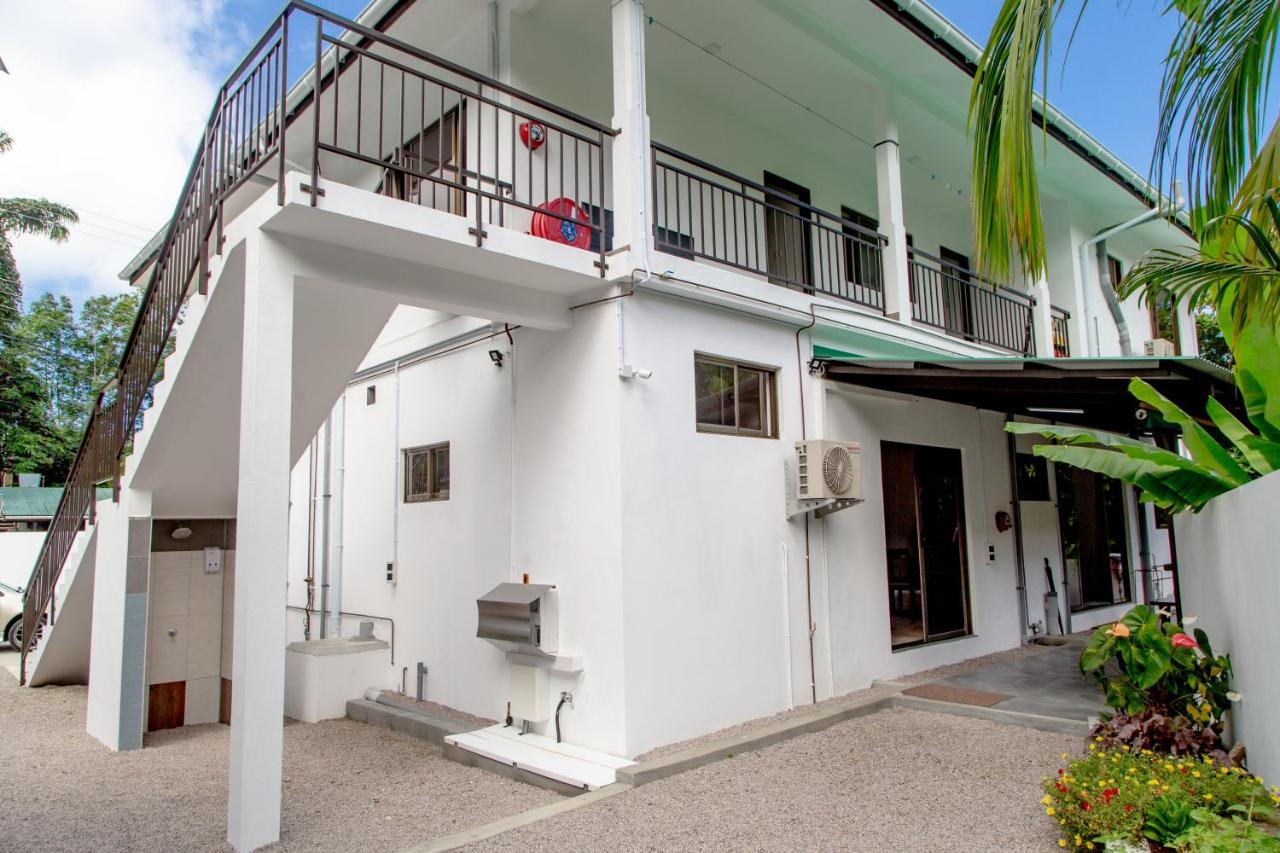 Riverside Mount Simpson - Seychelles Island โบวาลง ภายนอก รูปภาพ